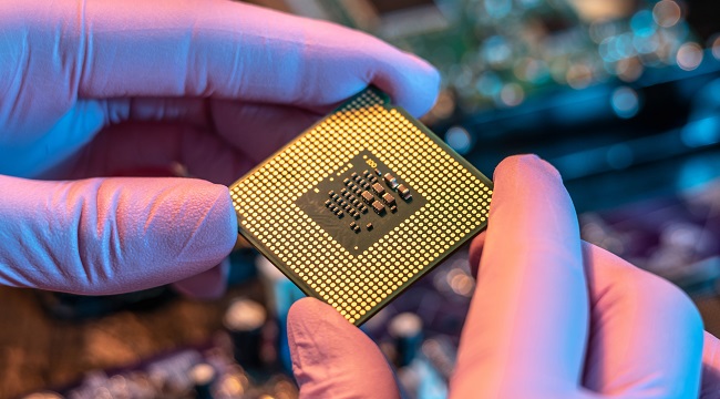 Microchip Shortages Computer Update on Computer Chip Shortages Impact on the American Automotive ...